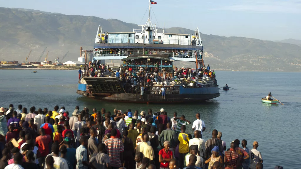 Nile Tragedy: Ferry Accident Results in the Death of at Least 10