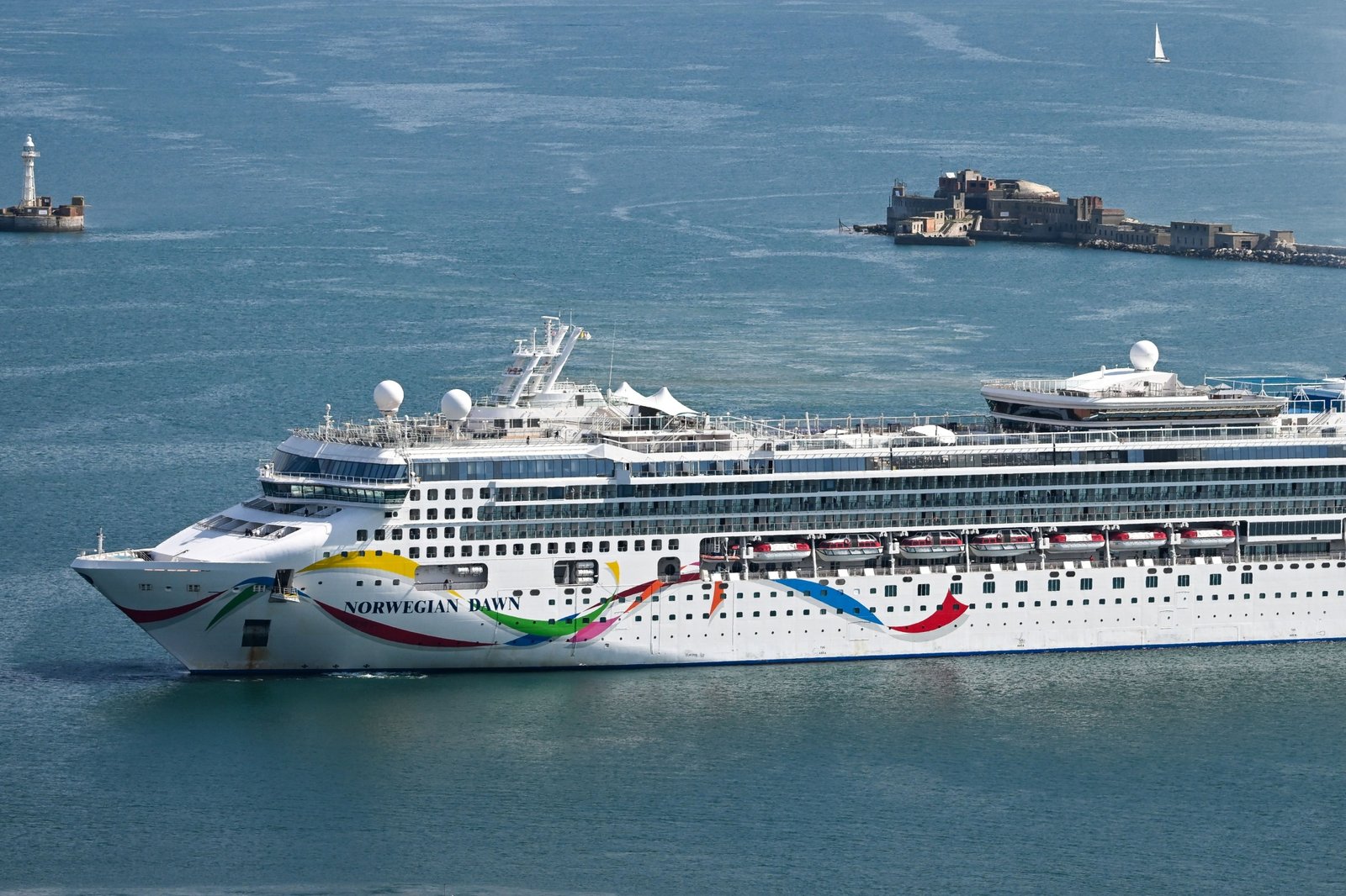 Norwegian Cruise Line Faces Docking Denial in Mauritius