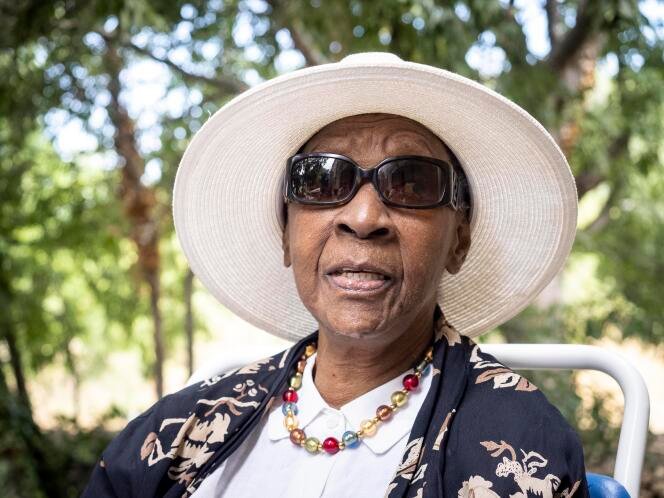 Celebrated Author of African Tales Dies at the Age of 90