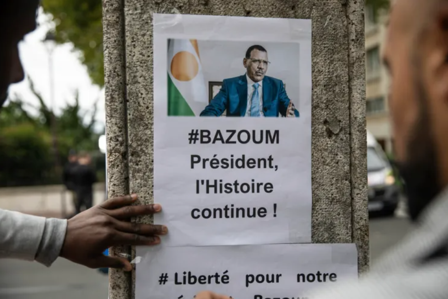 Niger Court Revokes Immunity of Ousted President Bazoum